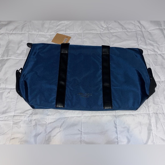 Jimmy Choo Unisex Navy Duffle Travel Gym Bag Weekender Faux Leather Trim NEW - Picture 3 of 4